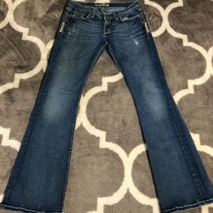 BKE Buckle Sabrina Women’s 28X33.5 Distressed Stretch Bootcut Jeans